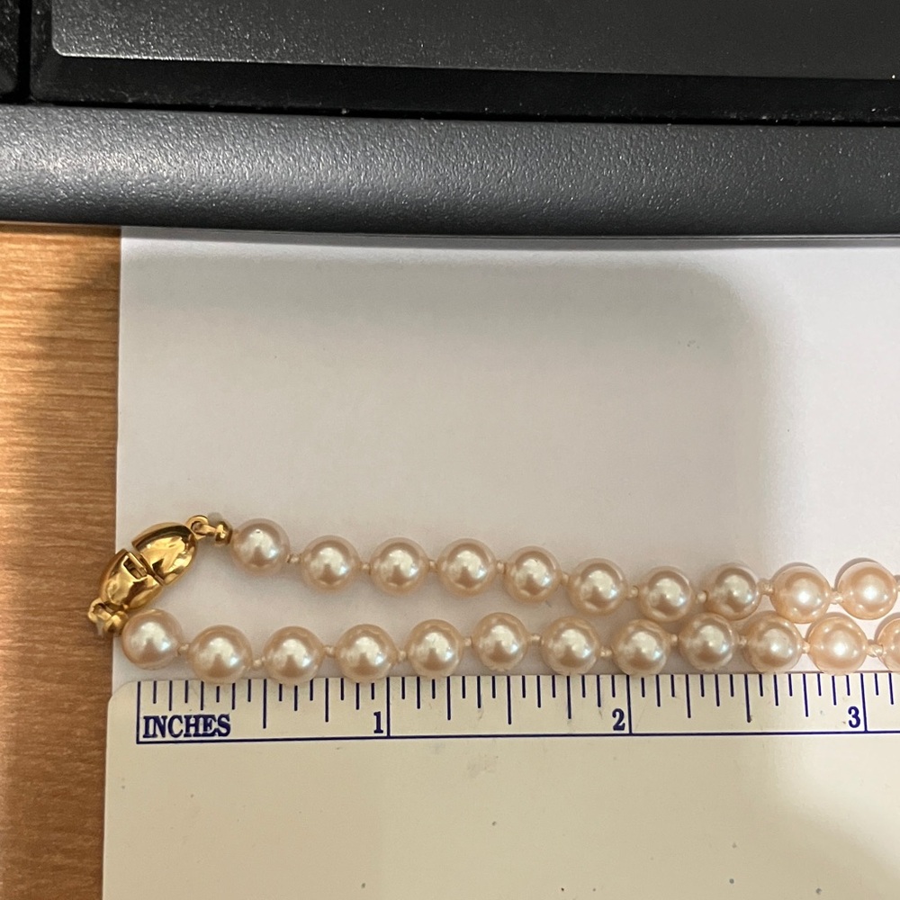 Lustrous Monet Cream Faux Pearl Necklace with Gold Clasp